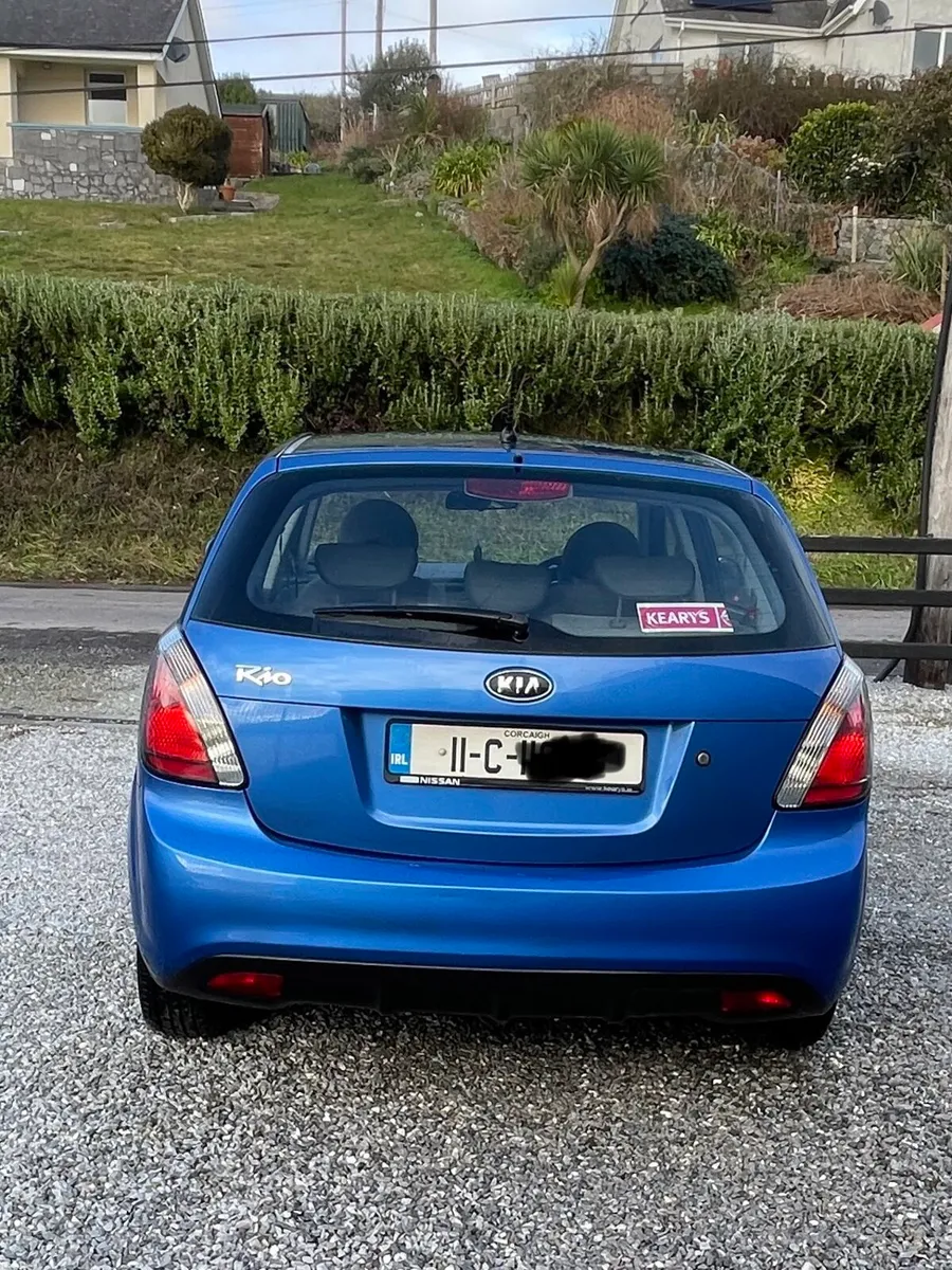 Kia Rio 1.4 petrol 2011 - Image 3