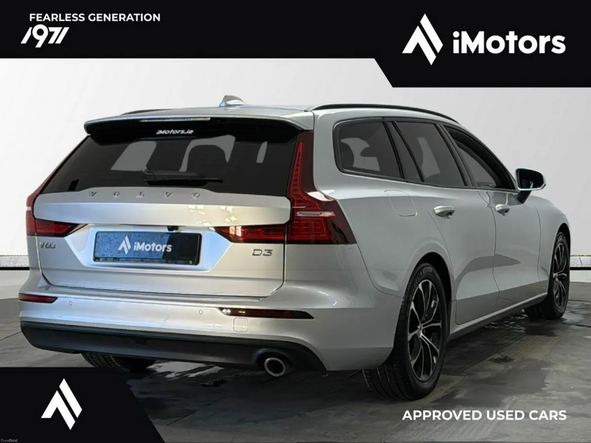 Volvo V60 2.0D D3 Momentum 150PS 5DR - Image 3