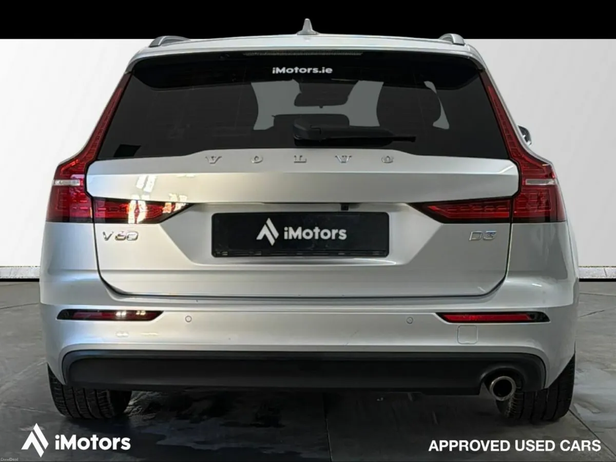 Volvo V60 2.0D D3 Momentum 150PS 5DR - Image 4