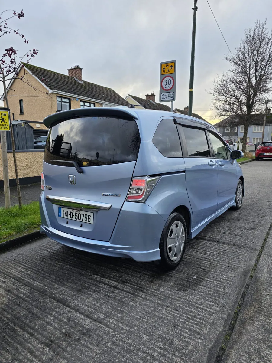 Honda Freed 2014 - Image 2