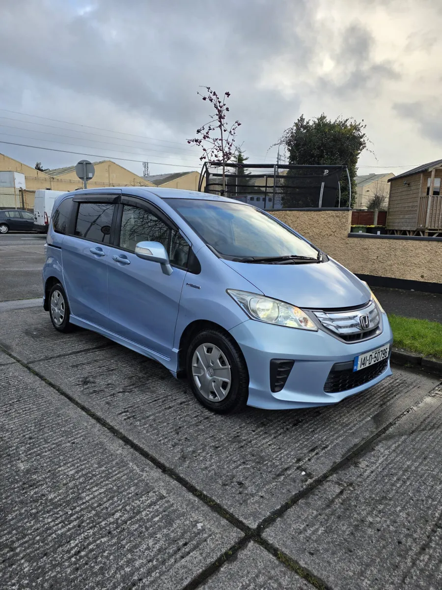 Honda Freed 2014 - Image 1