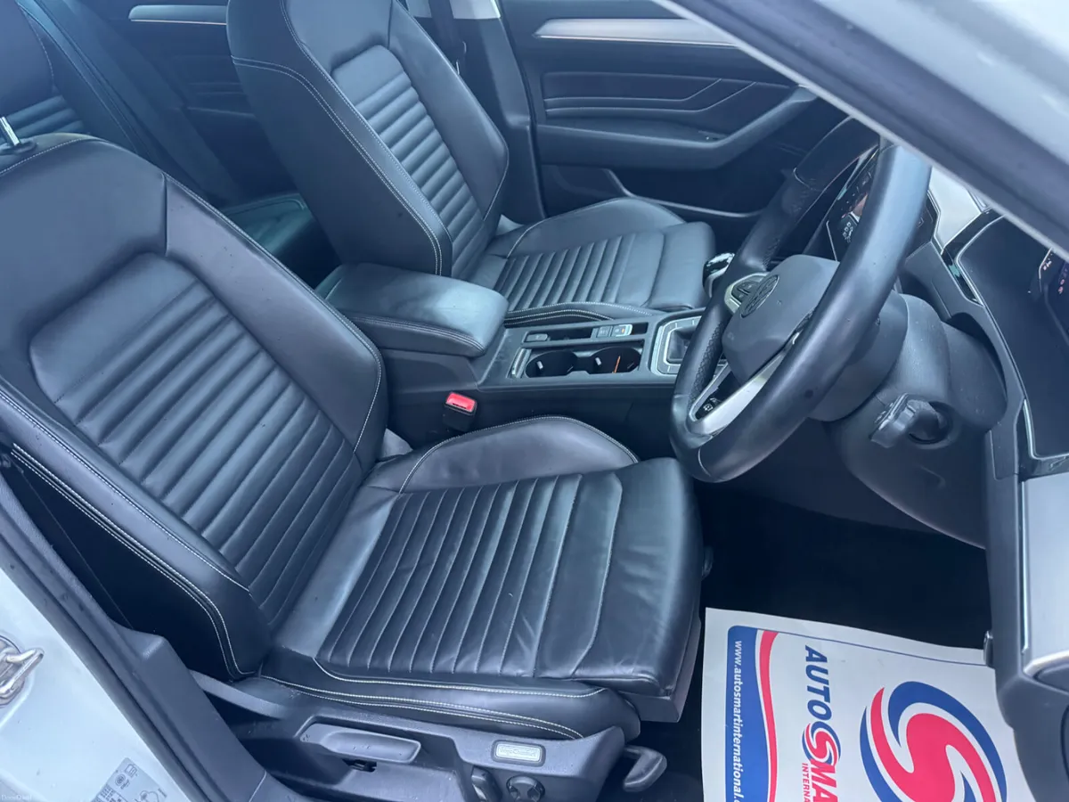 Volkswagen Passat 2021 rline 2.0 manual - Image 2