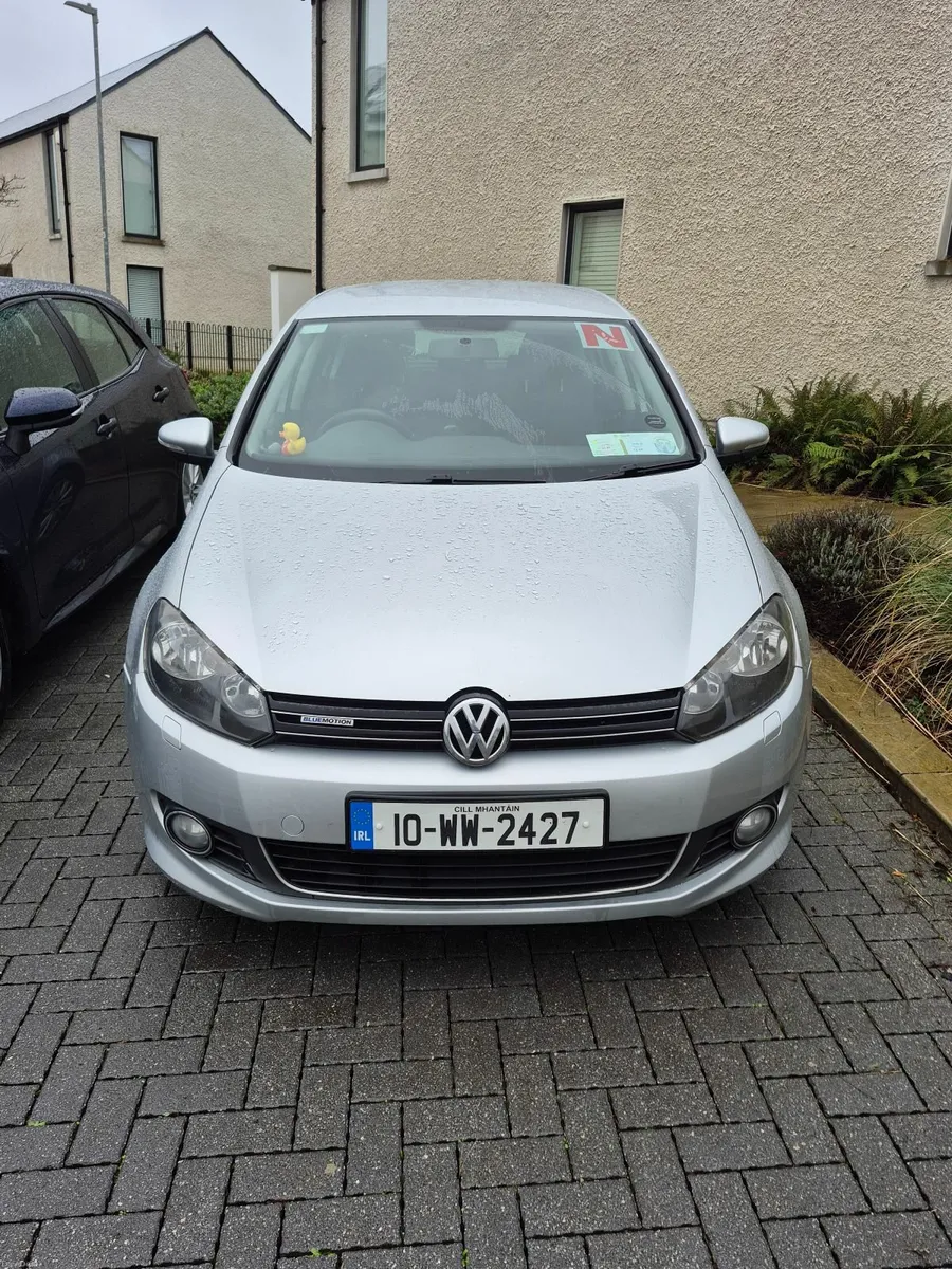 Volkswagen Golf 2010 - Image 1
