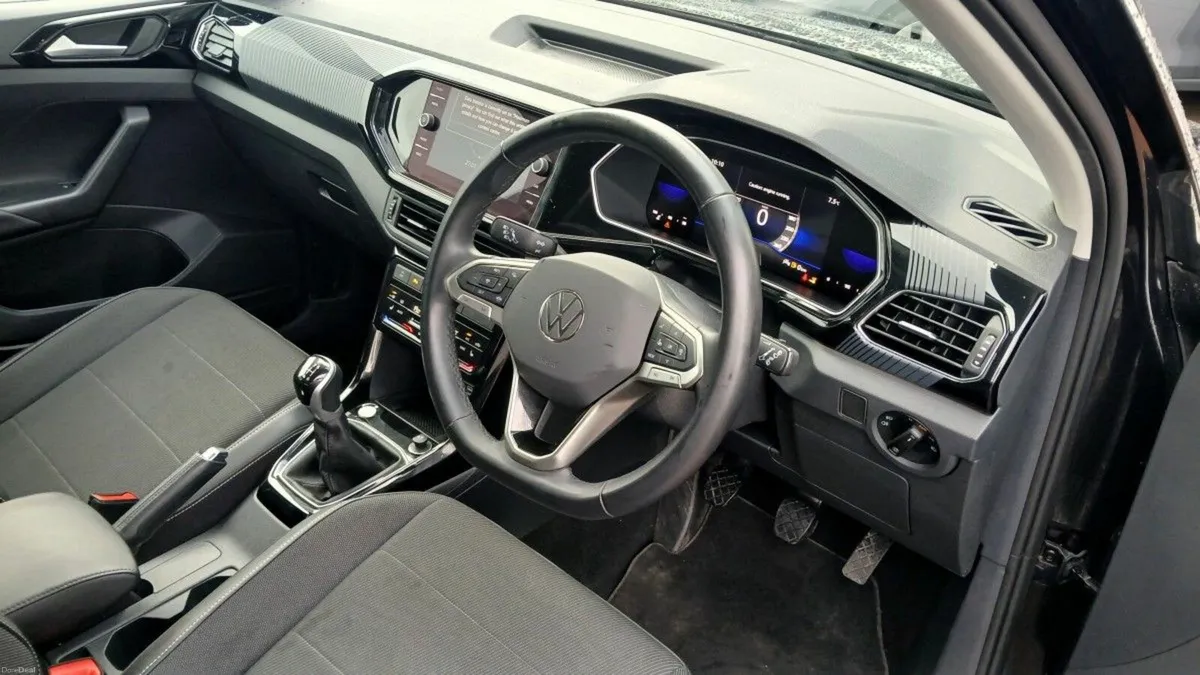 Volkswagen T-Cross Style  1.0 TSI M6F 115HP **DESI - Image 4
