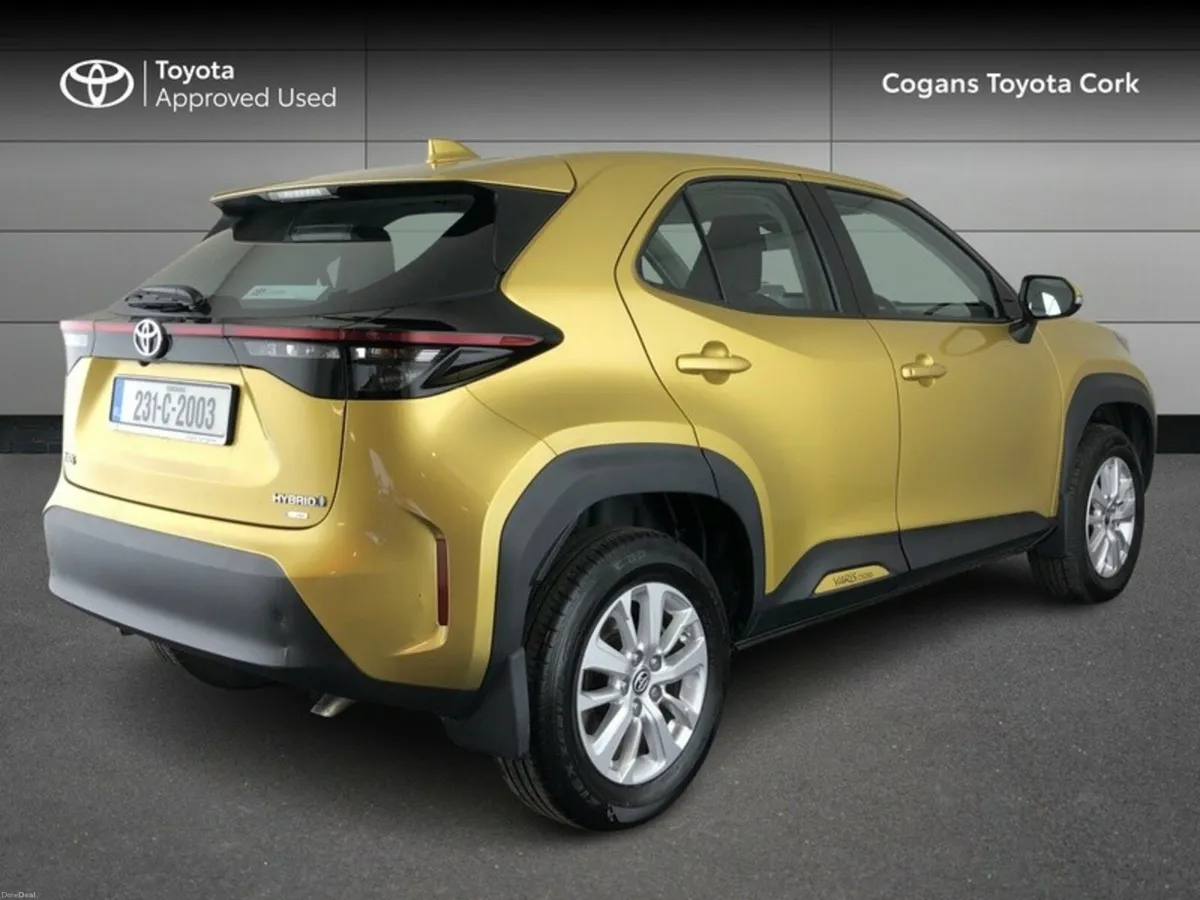 Toyota Yaris Cross YARIS CROSS LUNA - Image 2