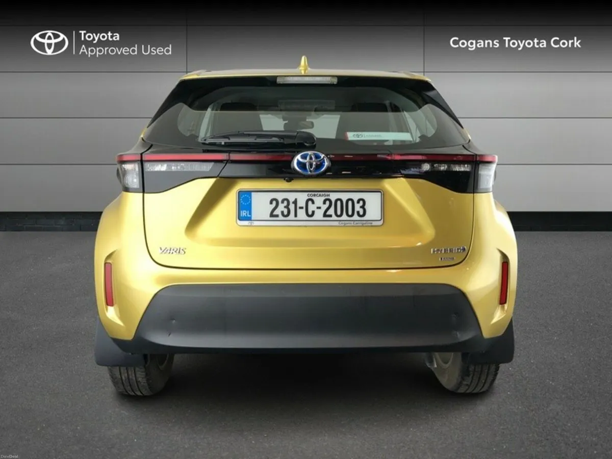 Toyota Yaris Cross YARIS CROSS LUNA - Image 4