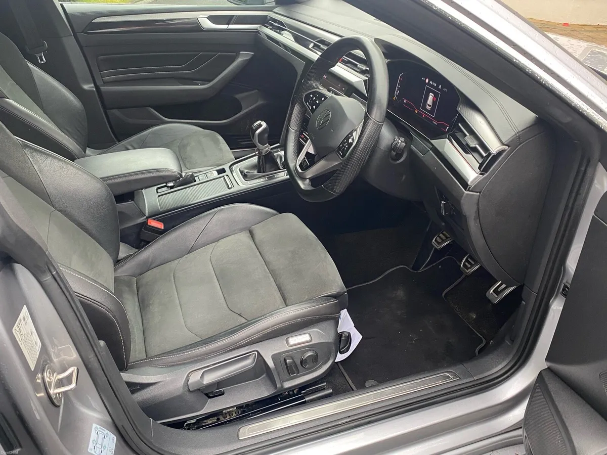 Arteon Estate 1.5TSI 6 speed Manual - Image 2