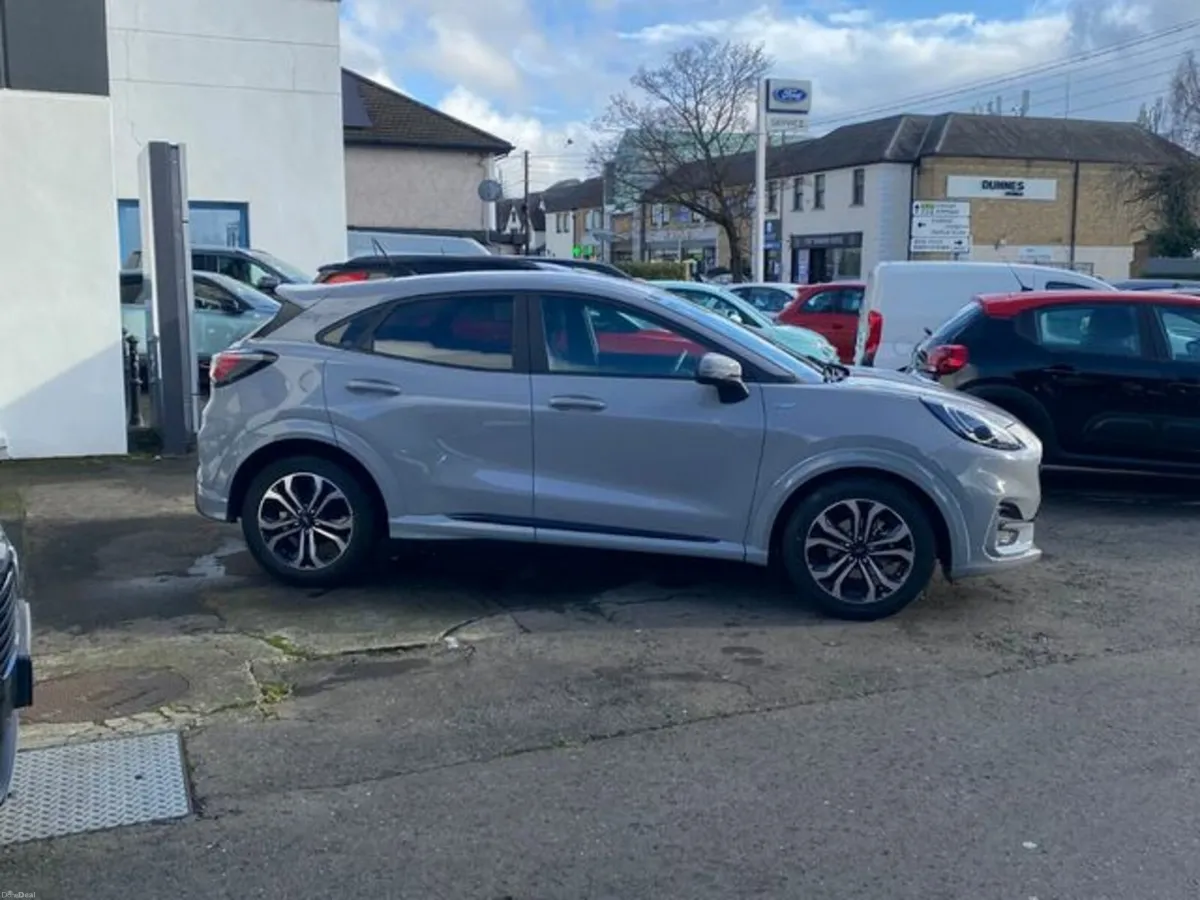 Ford Puma St-line 5D 1.0T Mhev - Image 4