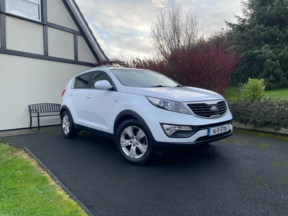 Kia Sportage 1.7 NCT and TAX - Image 1