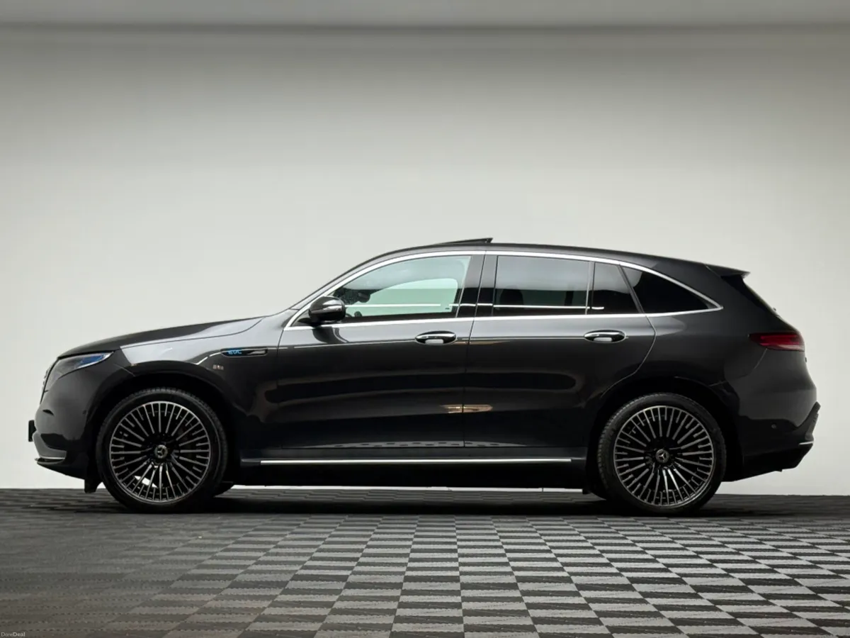 Mercedes-Benz EQC 400 AMG LINE PREM 4MATIC *SUNROO - Image 4
