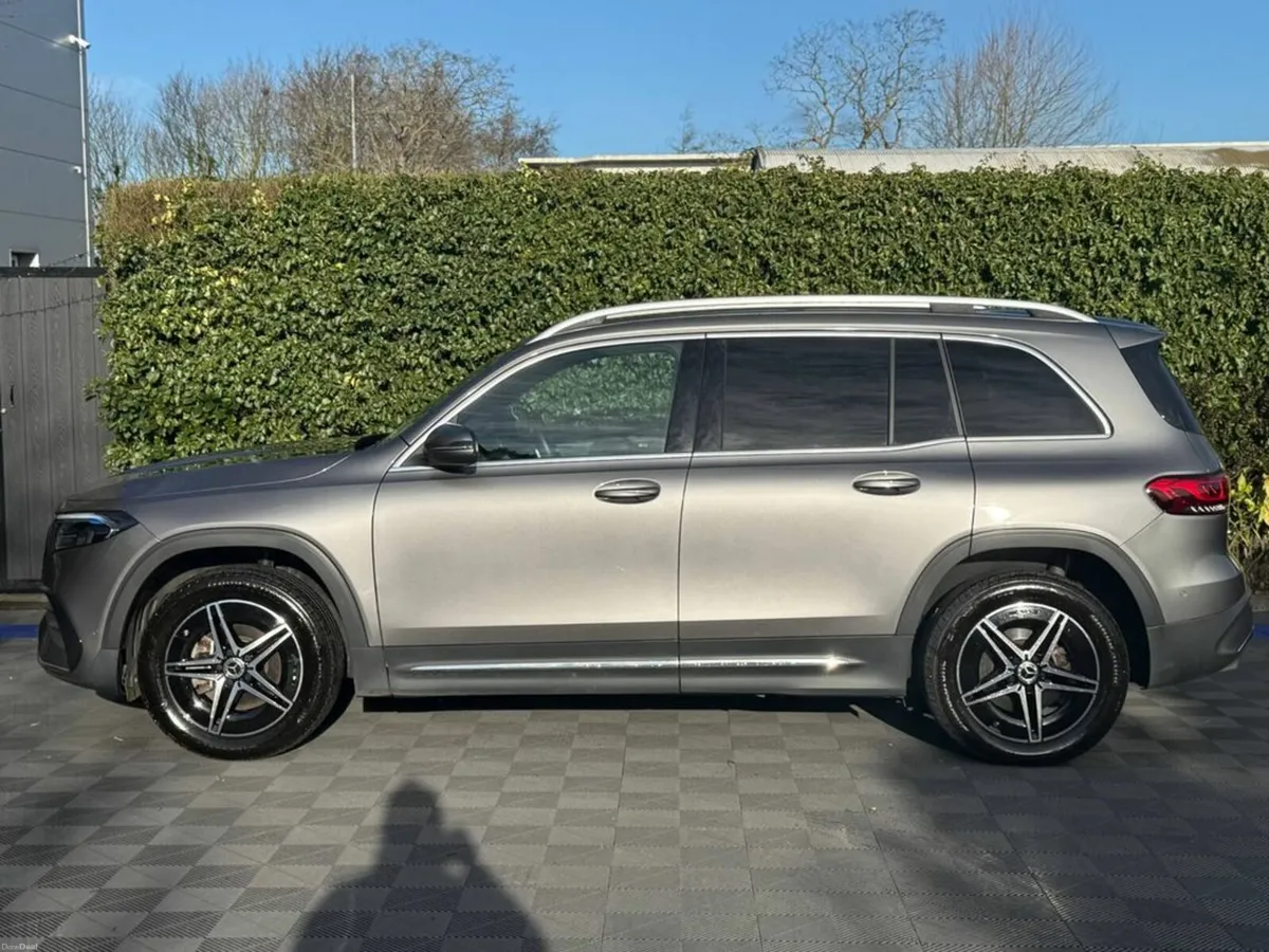 Mercedes-Benz EQB EQB350 4MATIC AMG-LINE PREMIUM 7 - Image 3