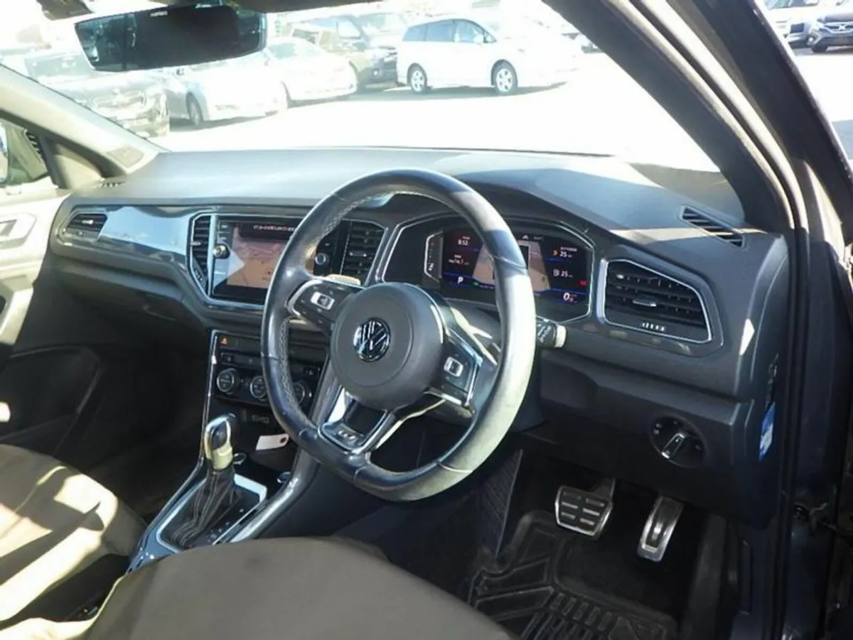 Volkswagen T-Roc TDI R-Line - Image 2