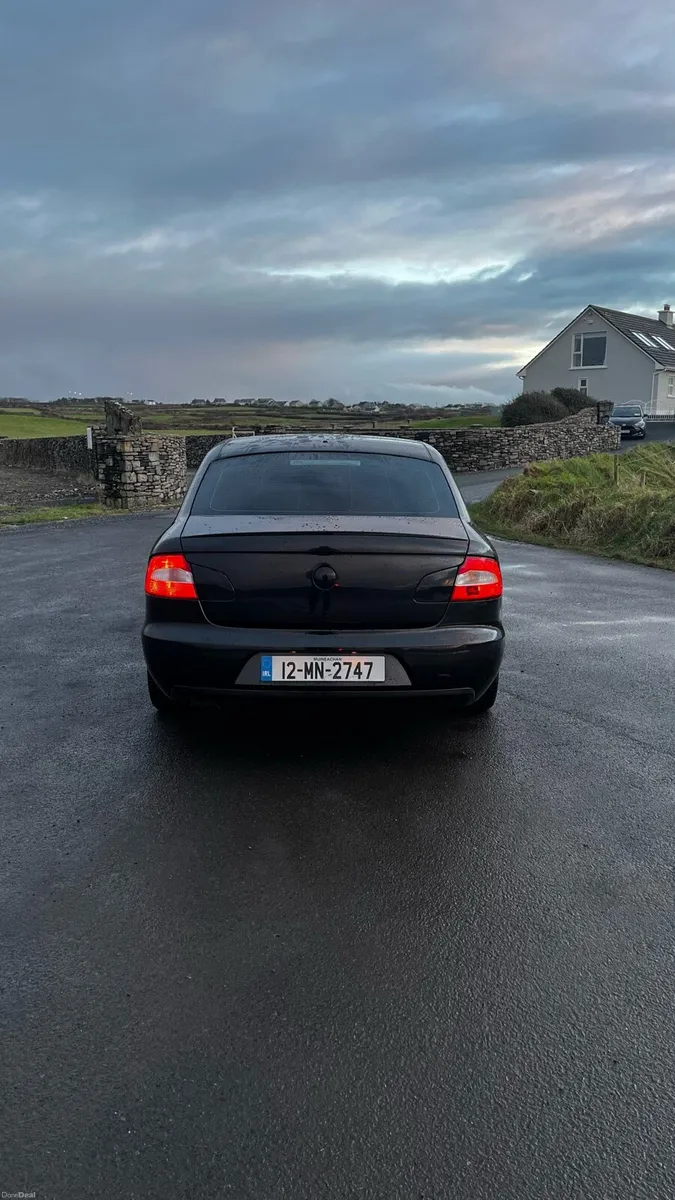 Skoda superb - Image 4