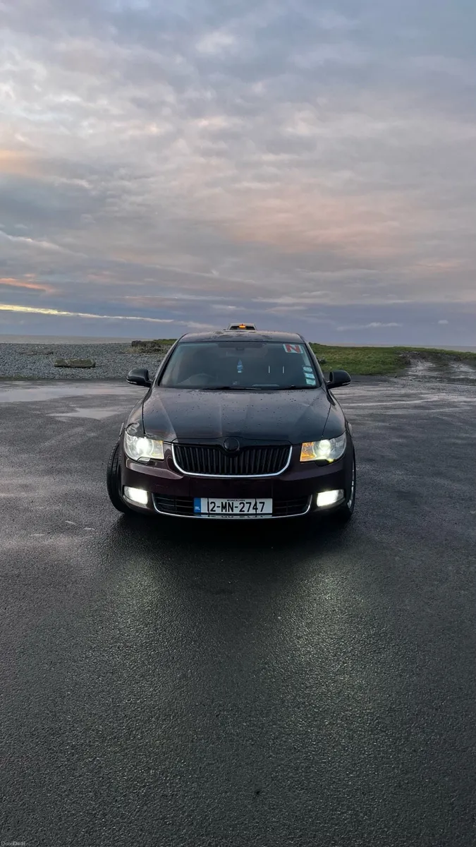 Skoda superb - Image 2