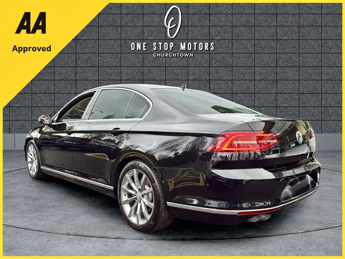 182 VW Passat 2.0TDI *HIGHLINE* 44,000KM-BIG SPEC - Image 4