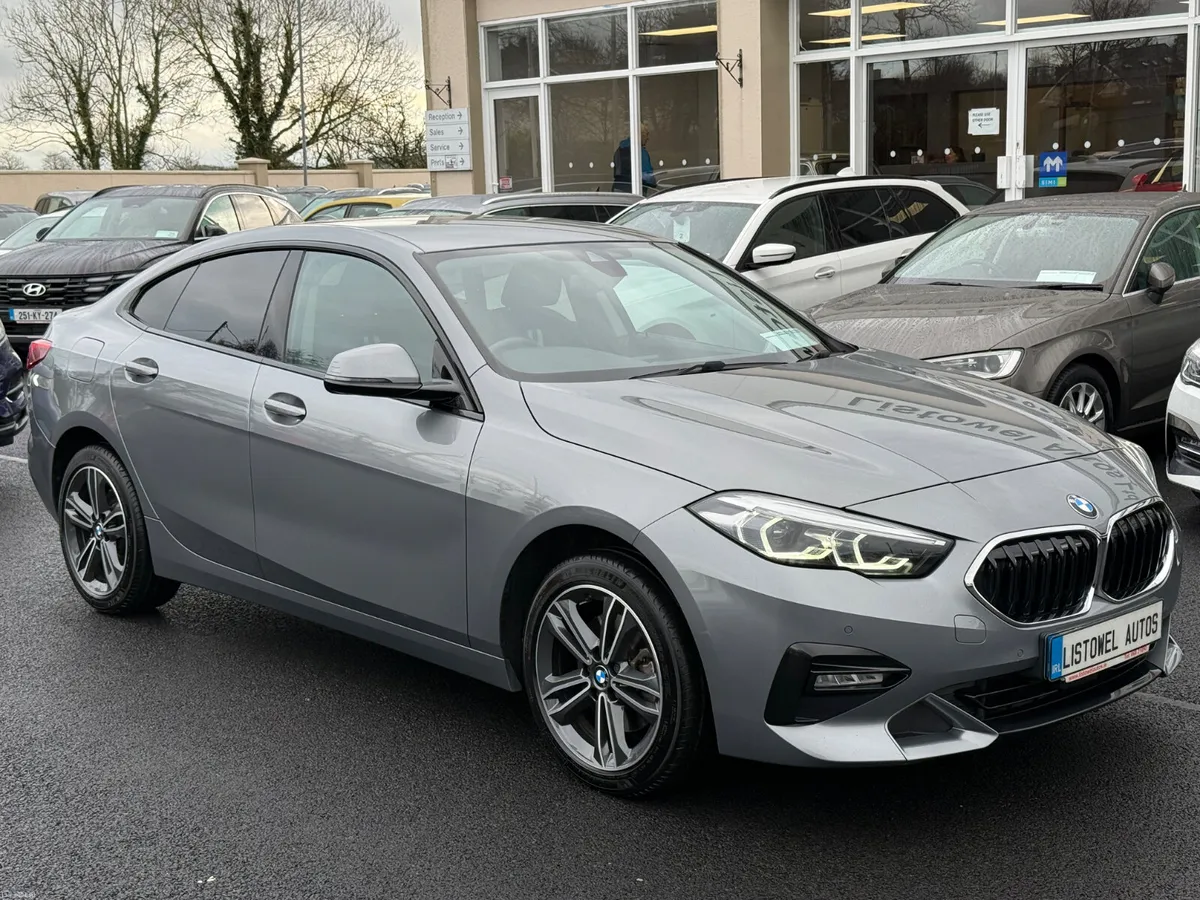 232 BMW 218I SPORT 1.5 AUTOMATIC  SALOON - Image 4