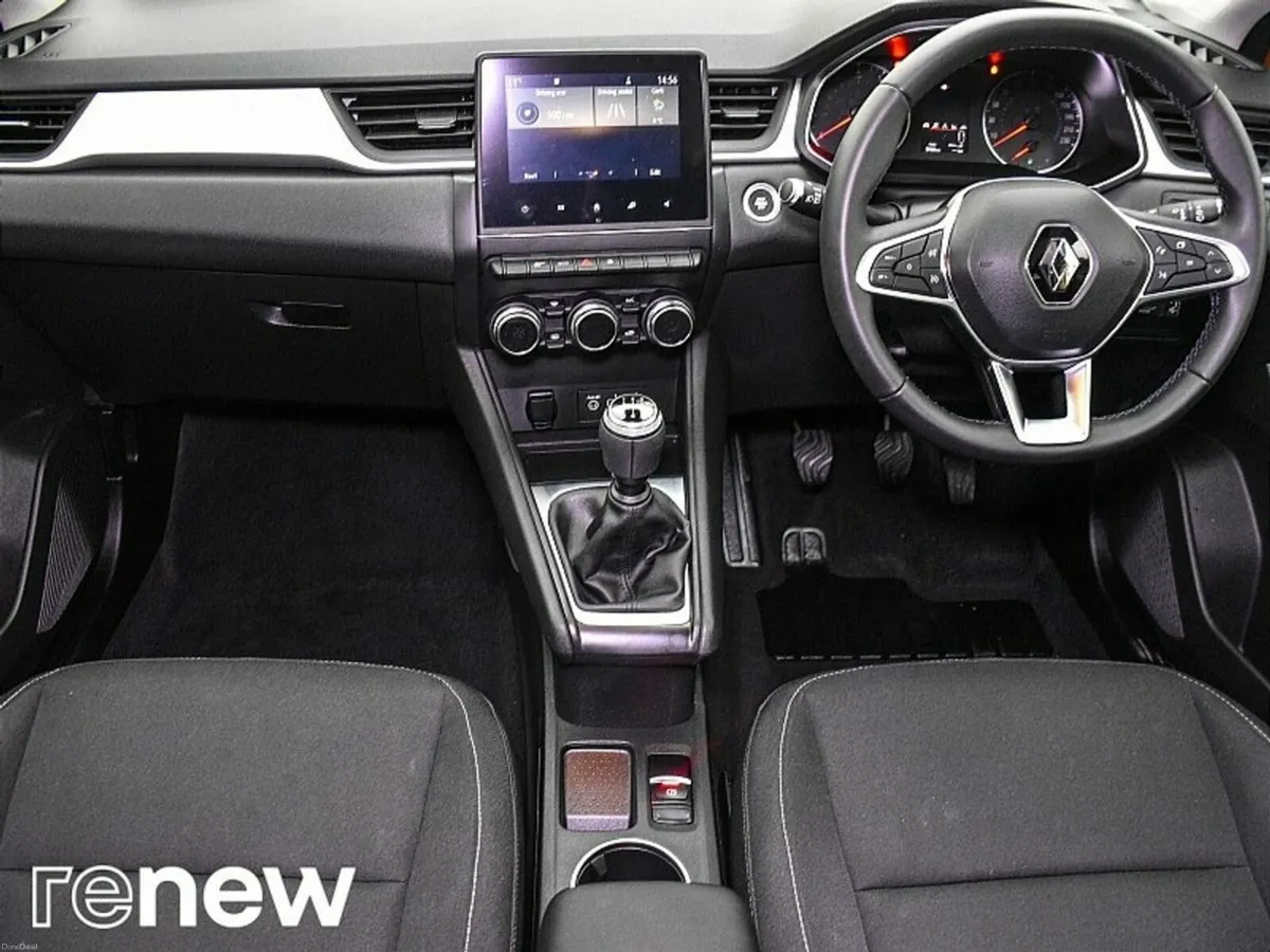 Renault Captur Iconic dCi 95 manual  MY19 - Image 3