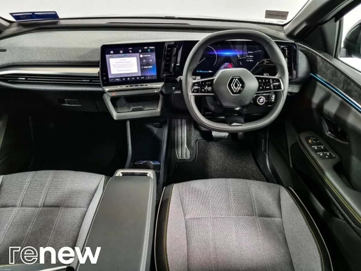 Renault Megane E-Tech EV60 220hp Techno - Image 2