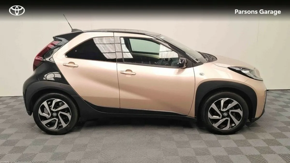 Toyota Aygo X AYGO X 1.0 DESIGN S-CVT - Image 3