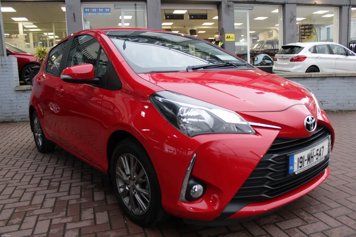 1.0 LUNA EDITION  5DR HATCHBACK WITH ONLY 84,000 K - Image 2