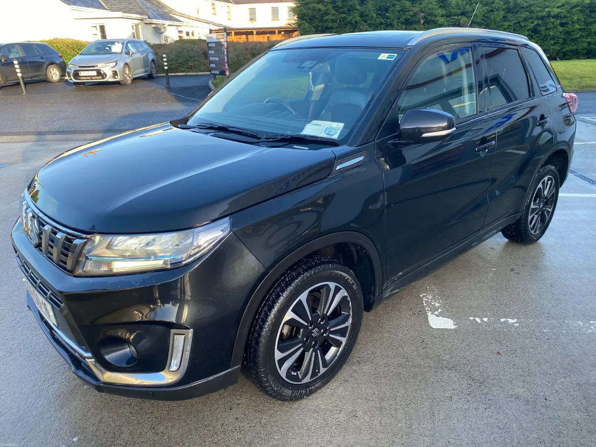 Suzuki Vitara 1.4 Hybrid SZ5 MT - Image 3