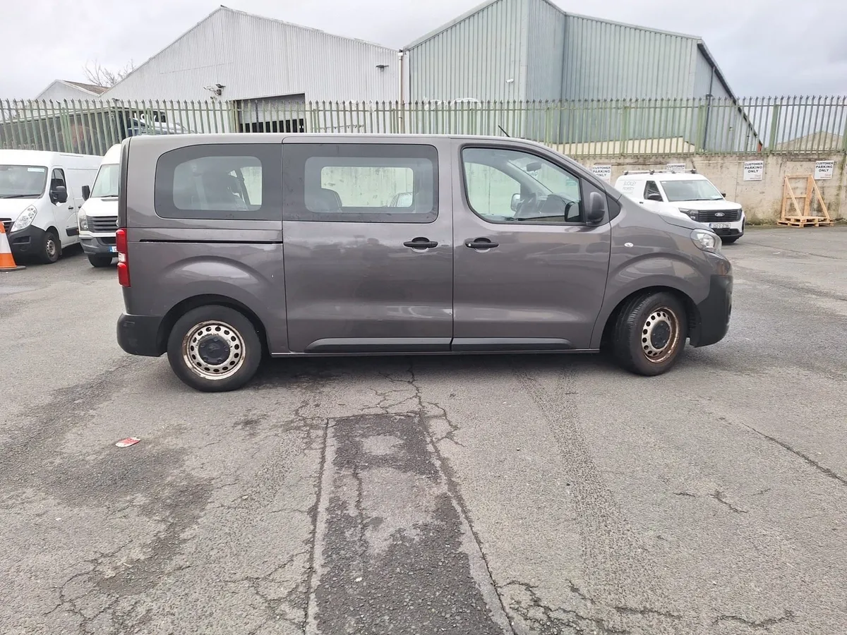 2019 Peugeot Expert (9 Seater) - Image 3