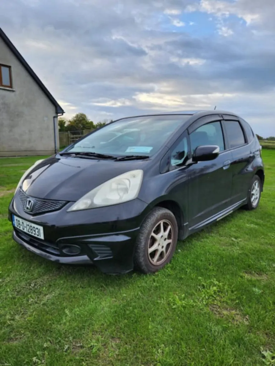 Honda fit - Image 1