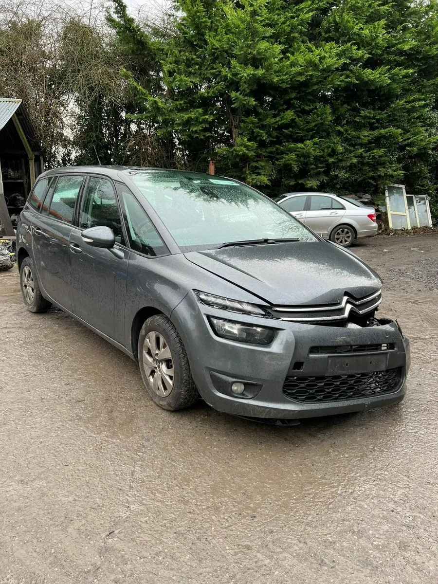 We buy car for scrap / cash