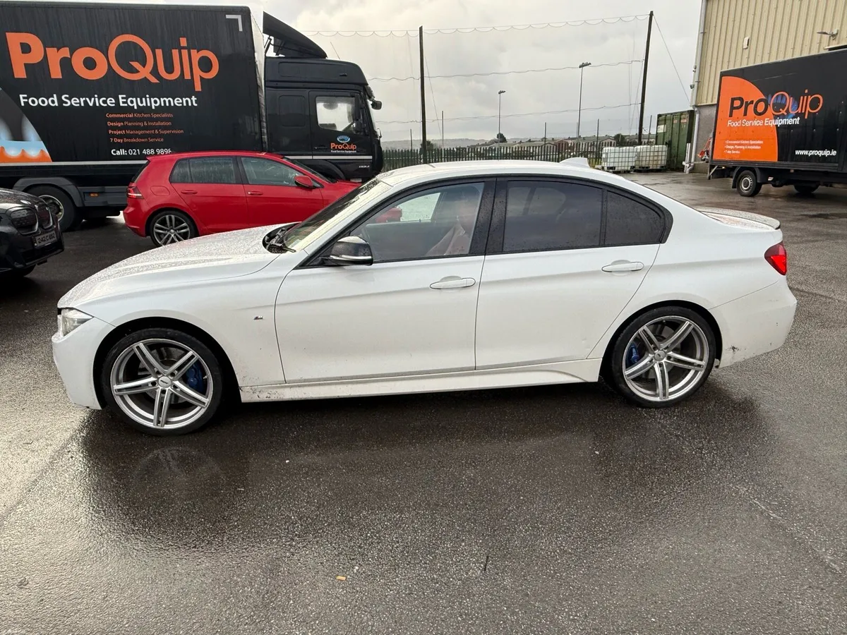 BMW M Sport 320D 2018 - Image 4