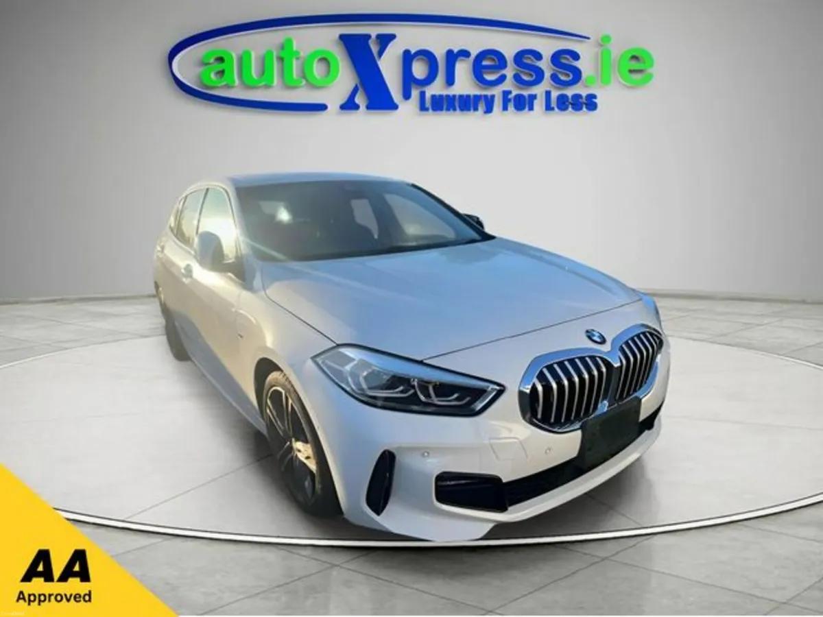 BMW 1-Series 118D M Sport Automatic, Reversing cam - Image 1