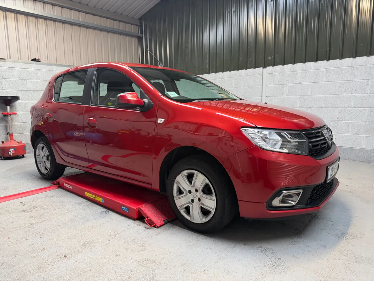 Dacia Sandero 2019    1 OWNER ! - Image 1