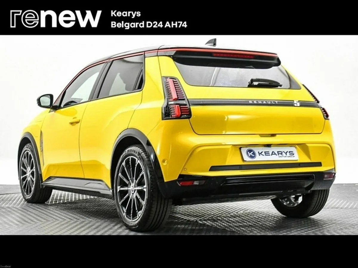 Renault 5 EV40 150hp Iconic - Image 4