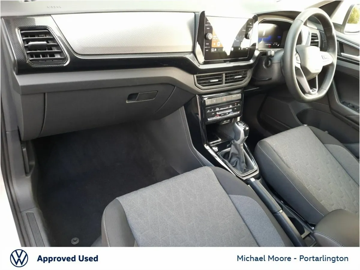 Volkswagen T-Cross T-CROSS LIFE 1.0 TSI D7F 116HP - Image 4
