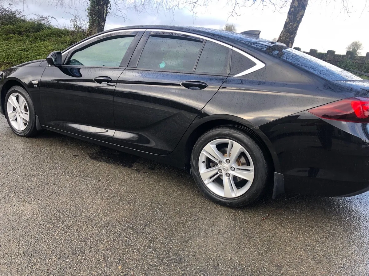VAUXHALL INSIGNIA EXECUTIVE AS NEW ITS MINT 👌 - Image 3