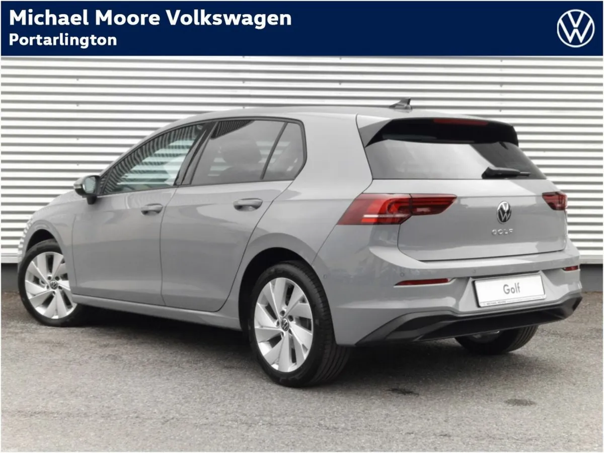 Volkswagen Golf ED.75 1.5TSI 116HP - Image 3