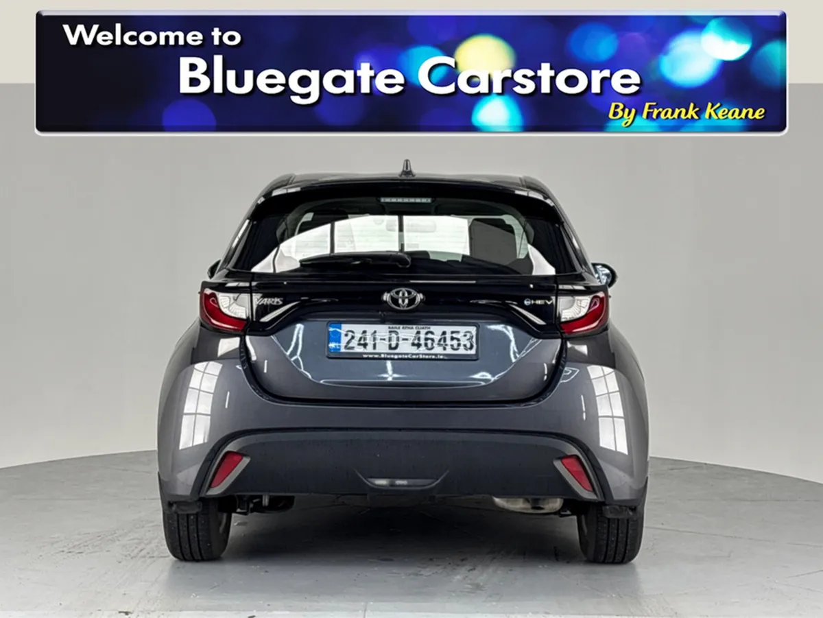 Toyota Yaris HYBRID LUNA**SEMI DIGITAL DASH**KEYLE - Image 4