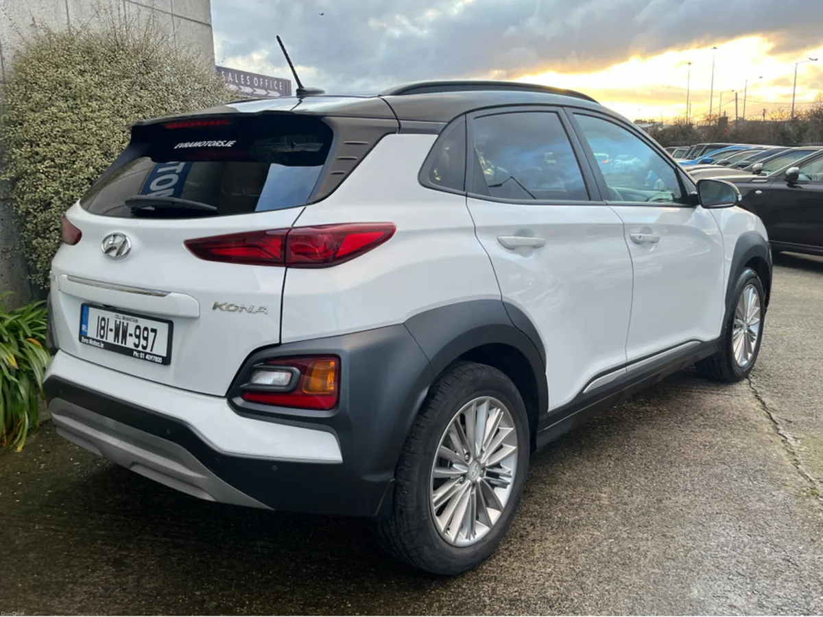 Hyundai KONA KAUAI EXECUTIVE 1.0 PETROL //HEATED S - Image 4
