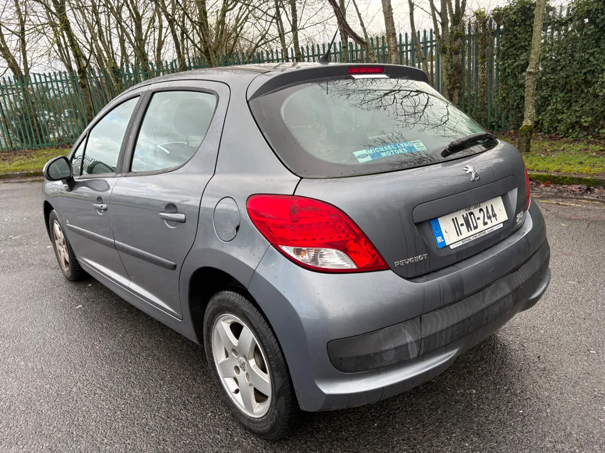 Peugeot 207 2011 - Image 3