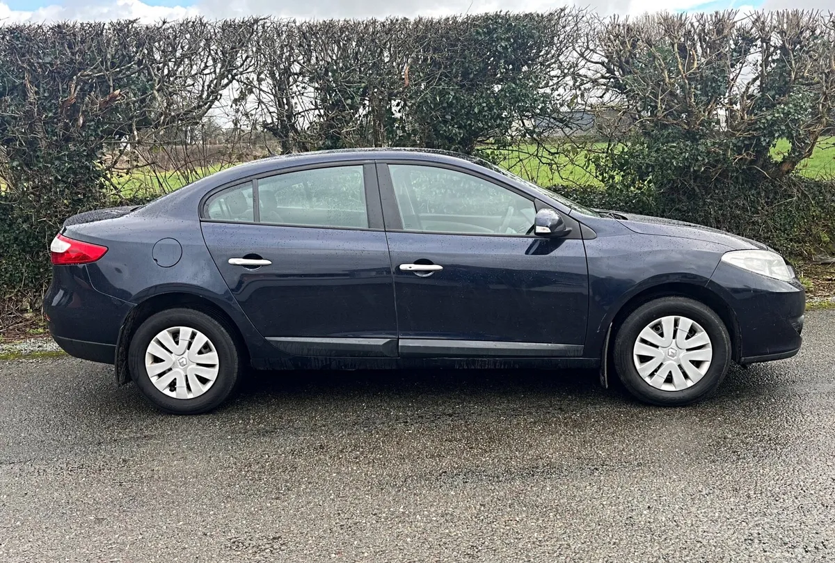 Renault Fluence 1.5 DCI LONG TEST AND TAX - Image 3