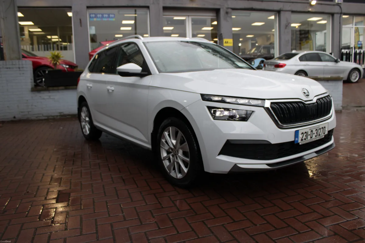 1.0 TSI  STYLE EDITION 110BHP 5DR ESTATE 49,000KMS - Image 1