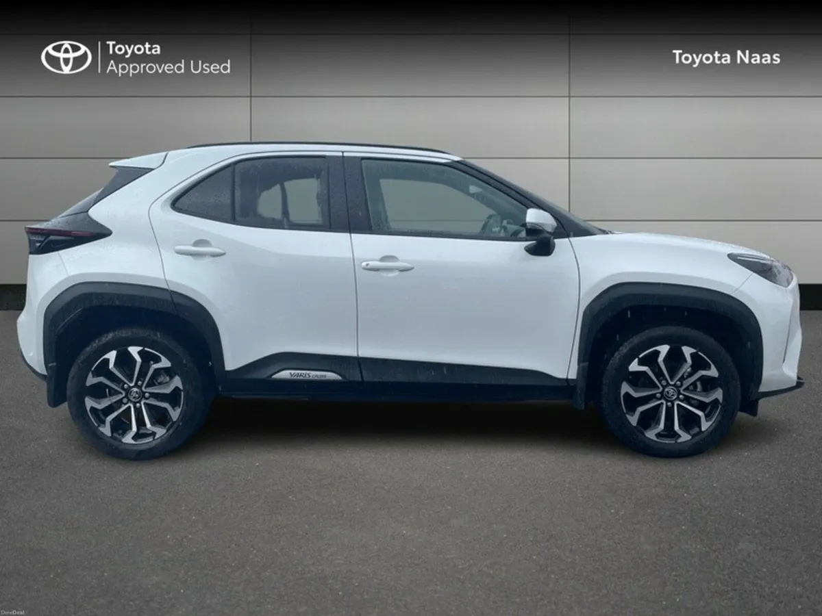 Toyota Yaris Cross YARIS CROSS L-SPORT MONO - Image 3
