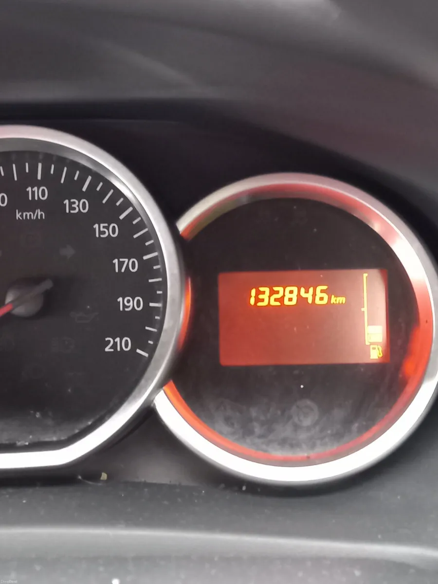 2017 Dacia Sandero Stepway 1.5 Diesel - Image 2