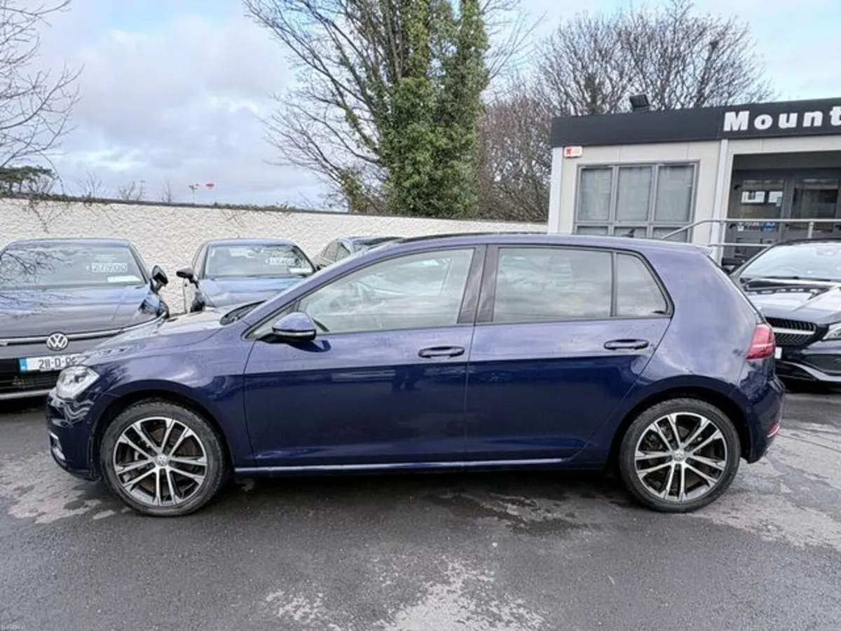 Volkswagen Golf Auto 1.2 tsi/ Low Mileage/ Carplay - Image 3