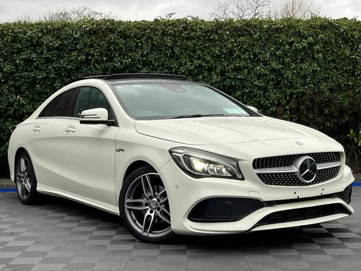 Mercedes-Benz CLA CLA180 AMG-LINE 1.6 AUTO // OPEN - Image 3
