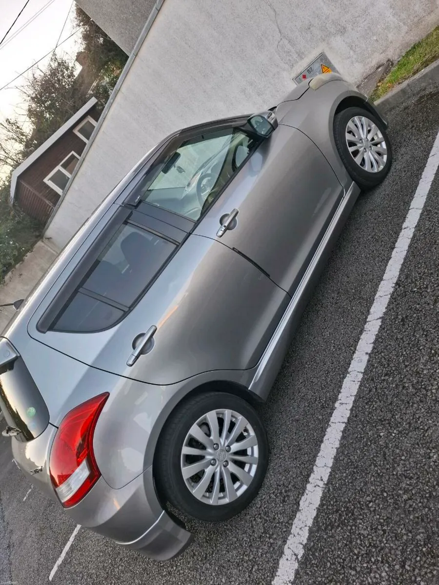 Automatic 131 Suzuki swift - Image 3