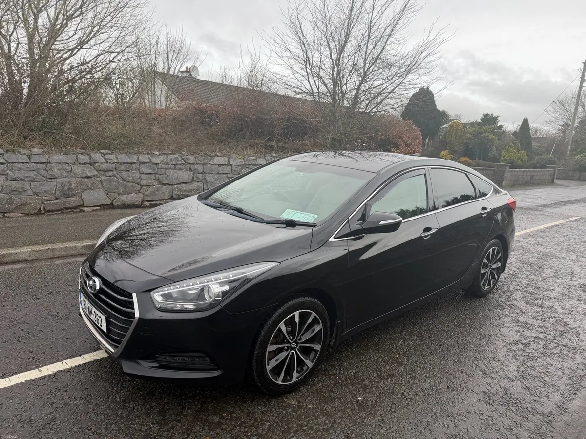 161 Hyundai i40 Executive plus - Image 2