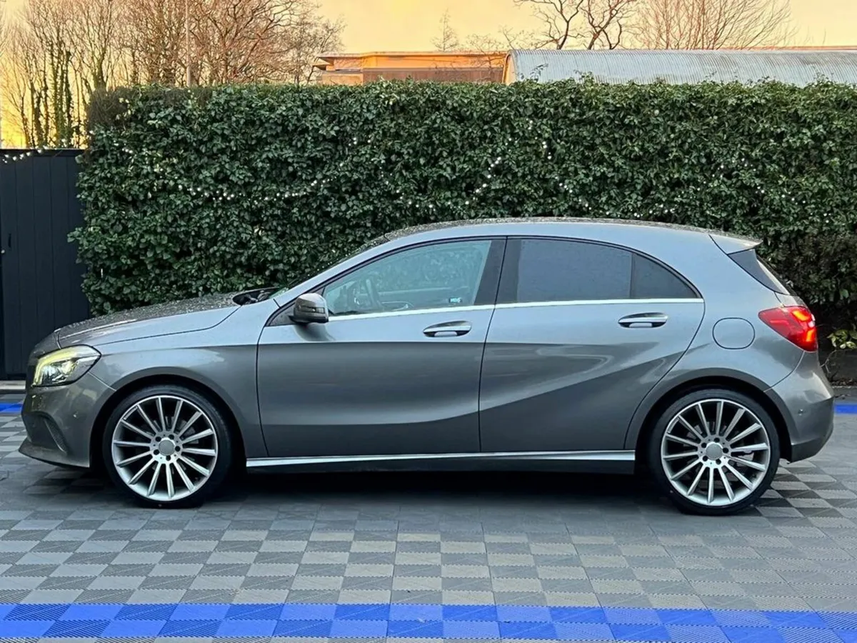 Mercedes-Benz A-Class A180 AMG-STYLE 1.6 // NEW 19 - Image 3
