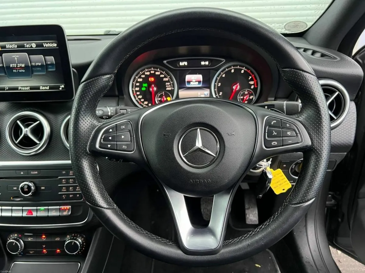 Mercedes-Benz A-Class A180 AMG-STYLE 1.6 // NEW 19 - Image 4