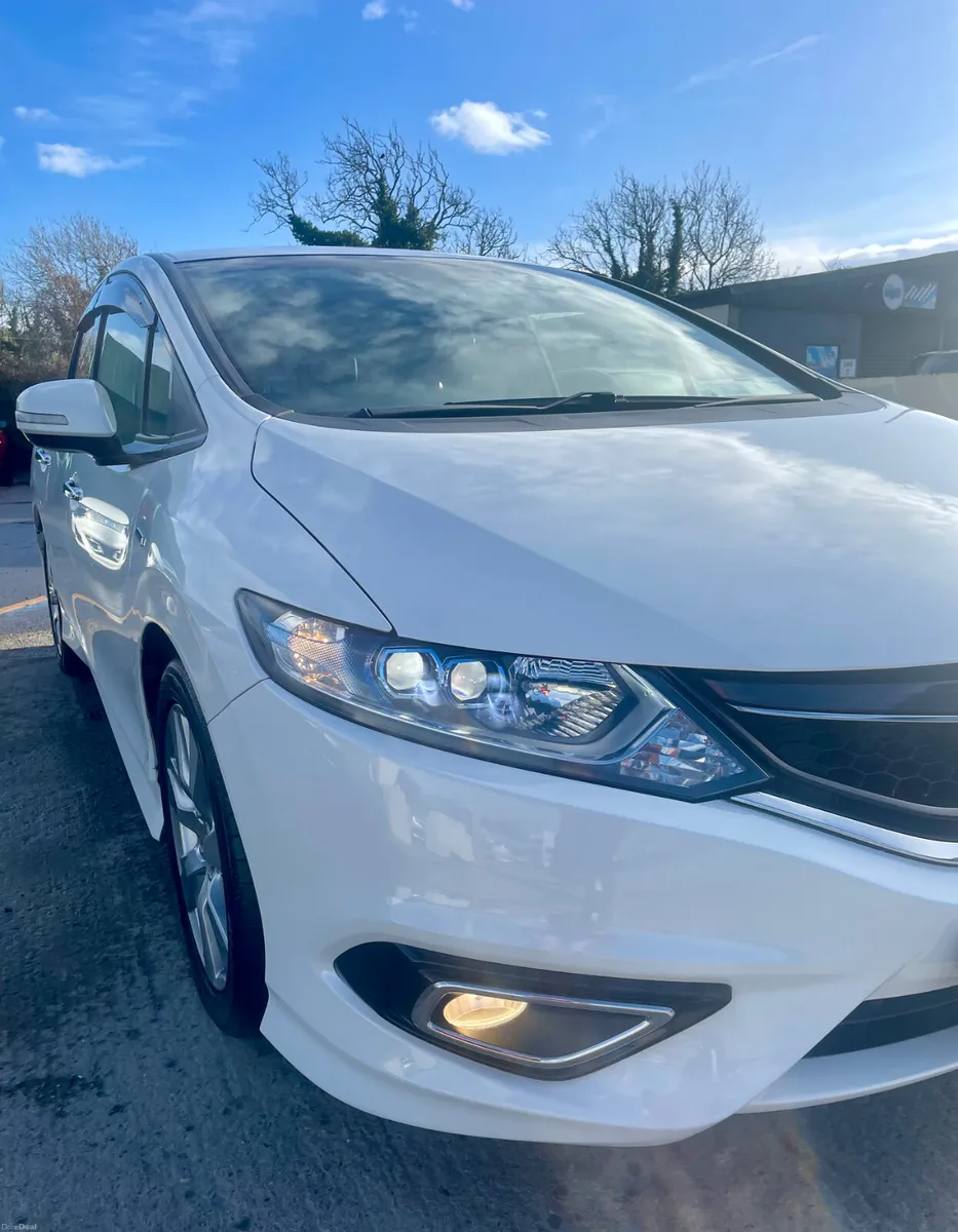 Honda Jade 2016 - Image 2