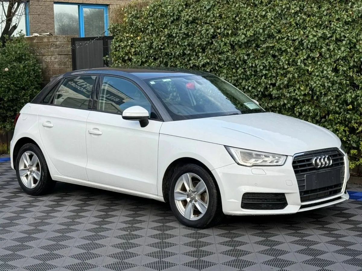 Audi A1 1.0 TFSI AUTO // VERY LOW MILEAGE // FULL - Image 4